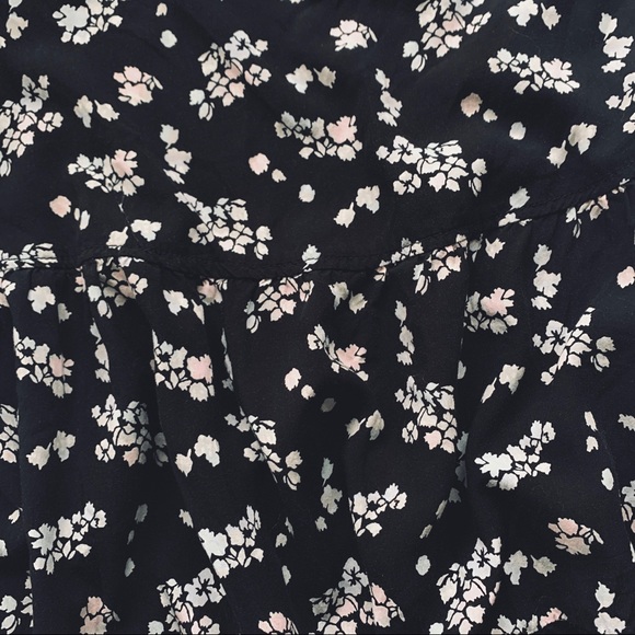 Garage Floral Romper - Picture 5 of 6